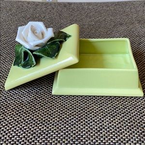 Vintage Frazier California pottery trinket box